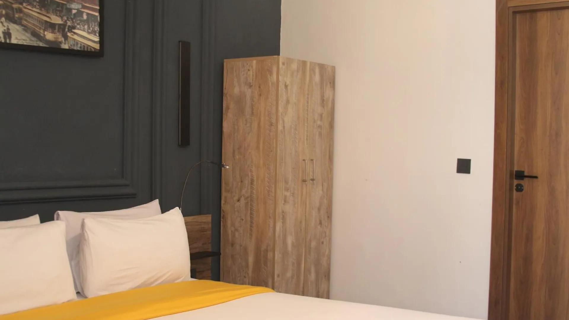 The Hotel Syracuse Касабланка 3*,  Марокко